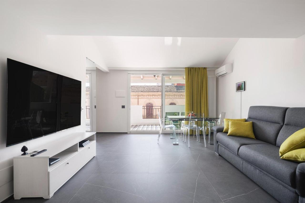Archimedes Luxury Apartment With Terrace Palermo Dış mekan fotoğraf