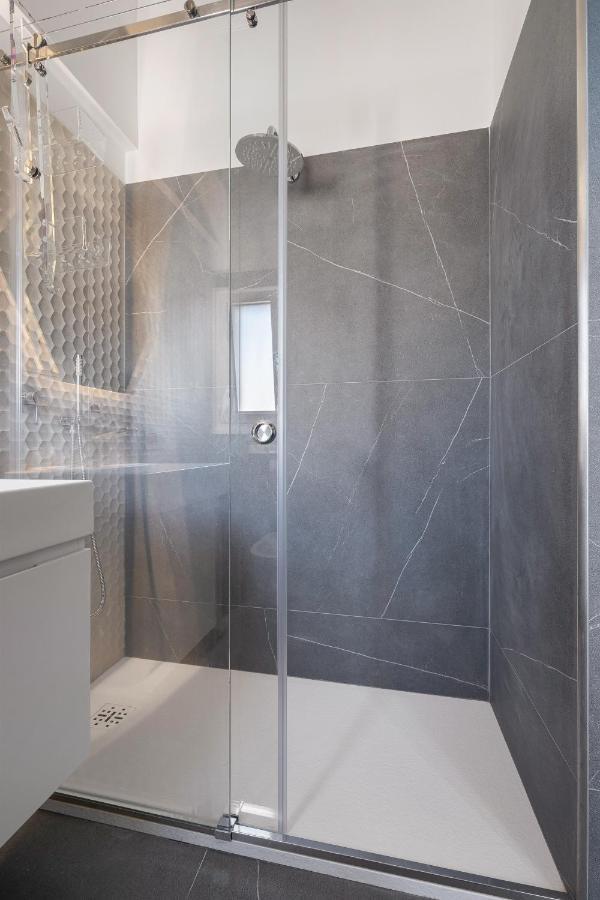 Archimedes Luxury Apartment With Terrace Palermo Dış mekan fotoğraf