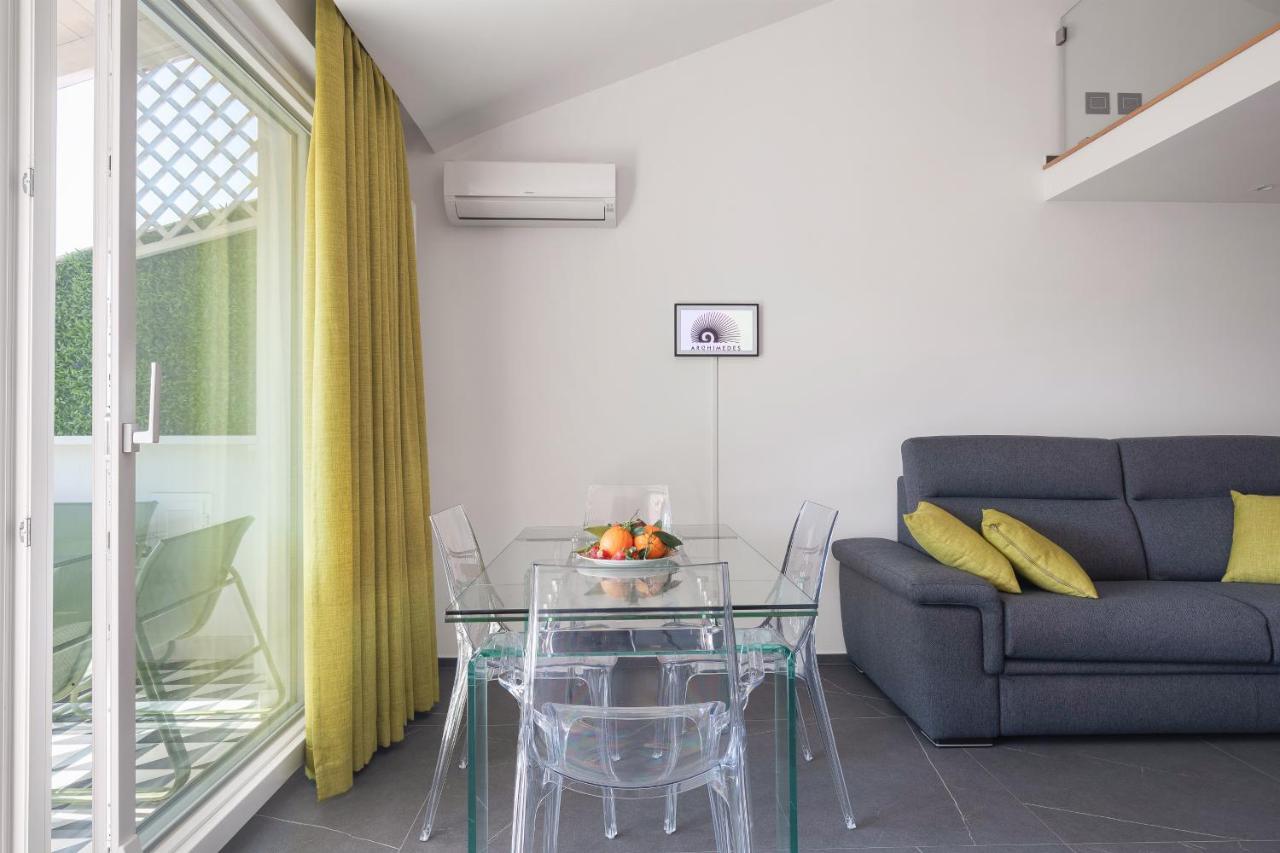 Archimedes Luxury Apartment With Terrace Palermo Dış mekan fotoğraf